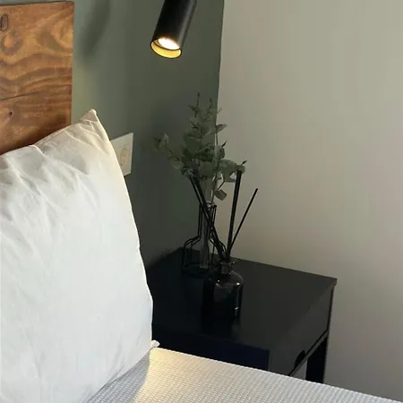 アパート De Diseno En Avenida オビエド